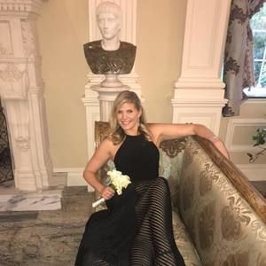 Meet your Posher, Danielle